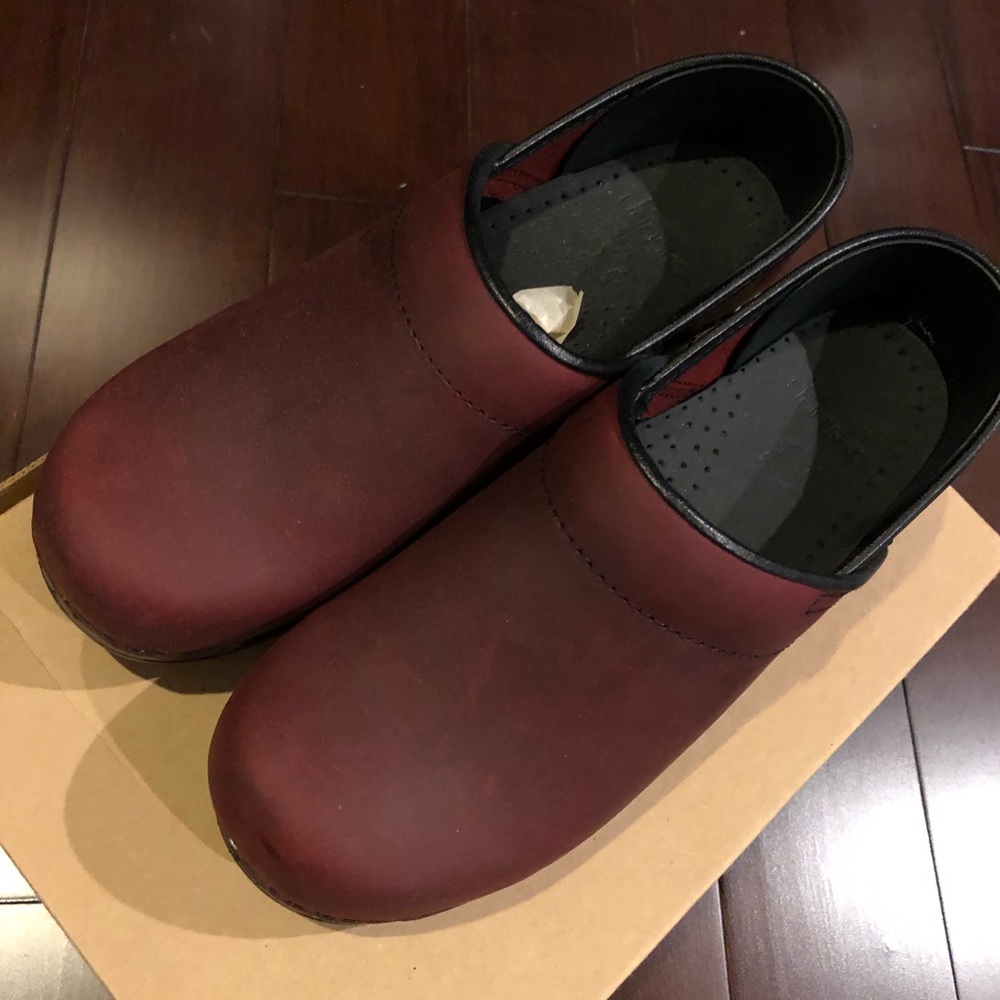 Red Leather Dansko Clogs Shoes